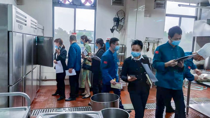 蜜饯果干与话梅：营养与健康的双重考量